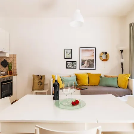 Casa Vivi Ad * ארבאטקס