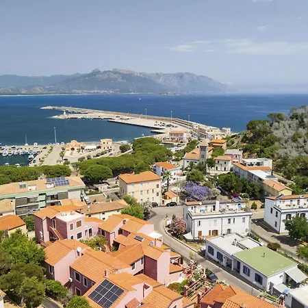 Casa Vivi Ad Apartment *